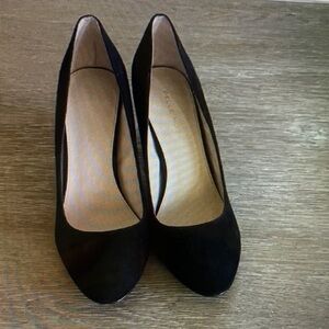 Pelle Moda Black Suede Heels